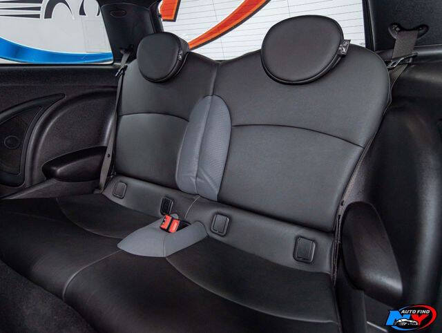 2009 MINI Cooper John Cooper Works