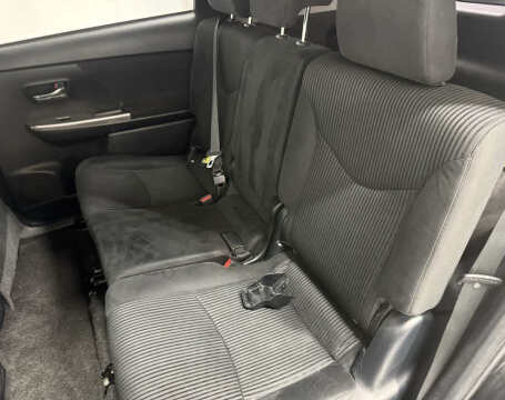 2015 Toyota Prius v Two
