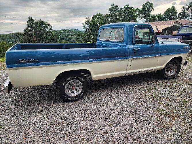 1967 Ford F-100