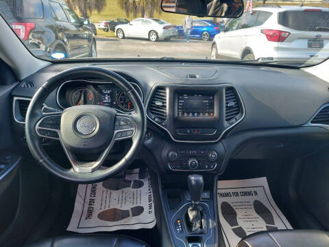 2019 Jeep Cherokee Latitude Plus