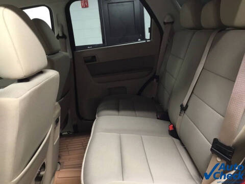 2011 Ford Escape XLT