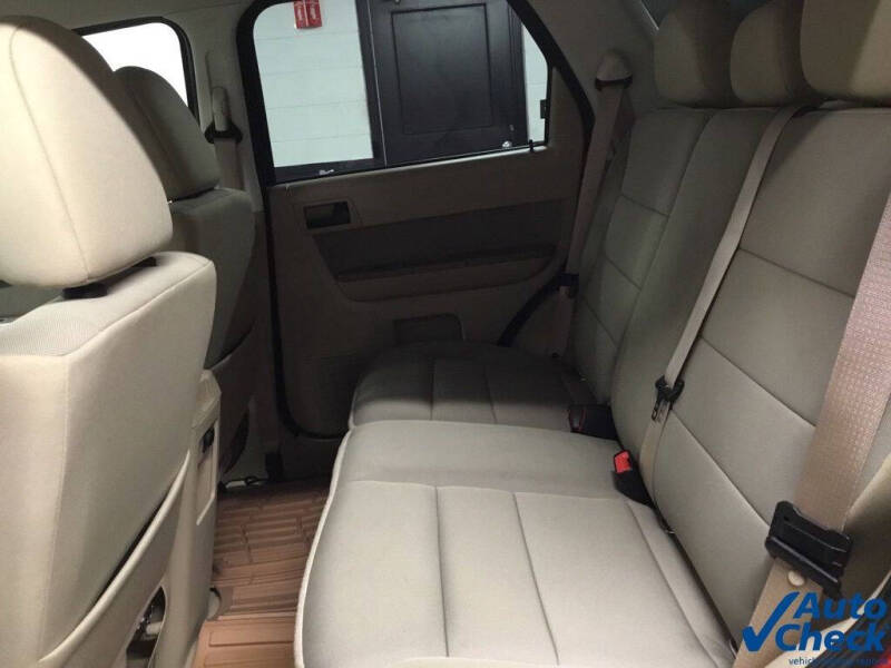 2011 Ford Escape XLT