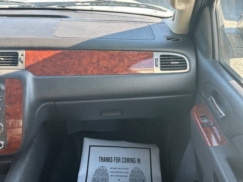 2011 Chevrolet Avalanche LT