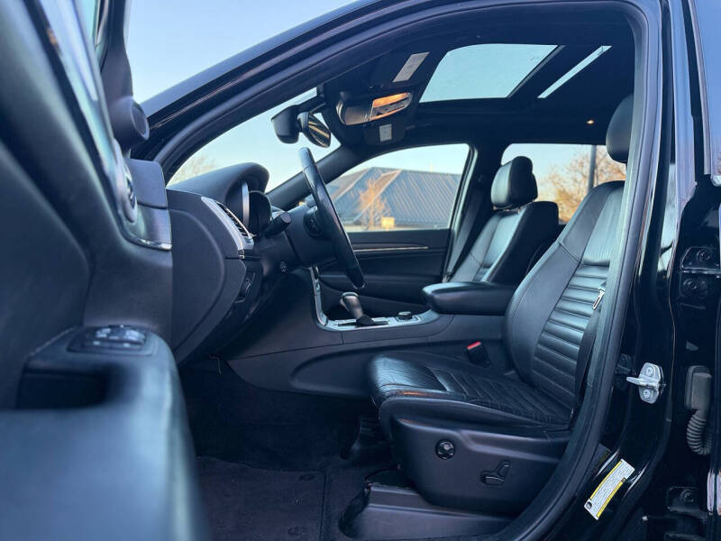 2018 Jeep Grand Cherokee Sterling Edition