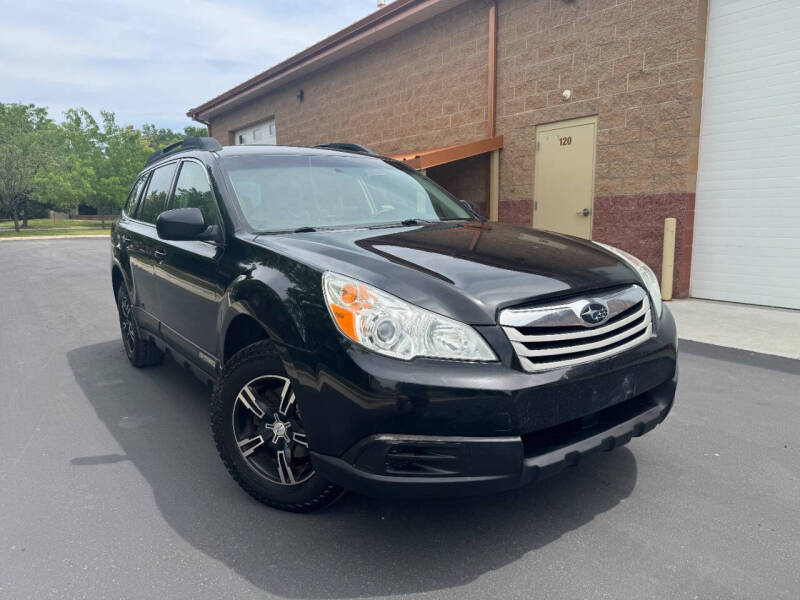 Image 2 of 2012 Subaru Outback 2.5i