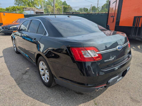 2012 Ford Taurus SEL