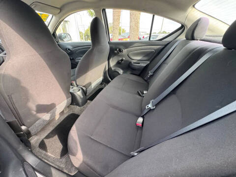 2014 Nissan Versa 1.6 S
