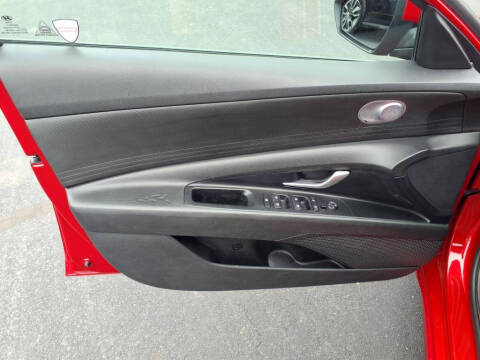 2022 Hyundai Elantra