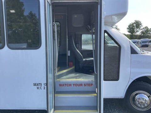 2022 Chevrolet Express 4500