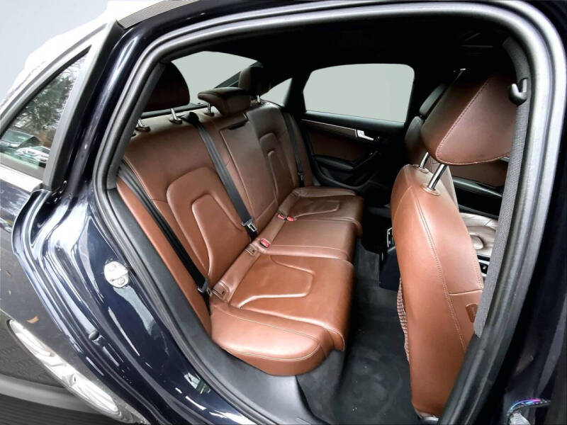 2015 Audi A4 2.0T quattro Premium