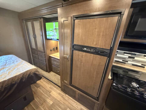 2018 Thor Motor Coach Ace 29.3