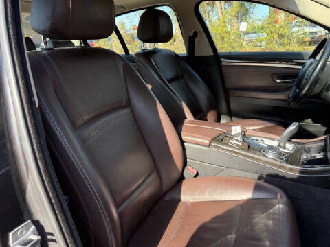 2015 BMW 5 Series 528i xDrive