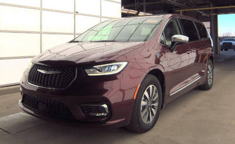 2023 Chrysler Pacifica Plug-In Hybrid