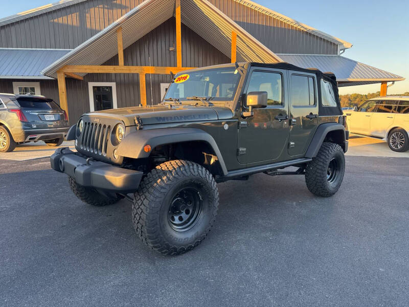 2016 Jeep Wrangler Unlimited Black Bear's photo