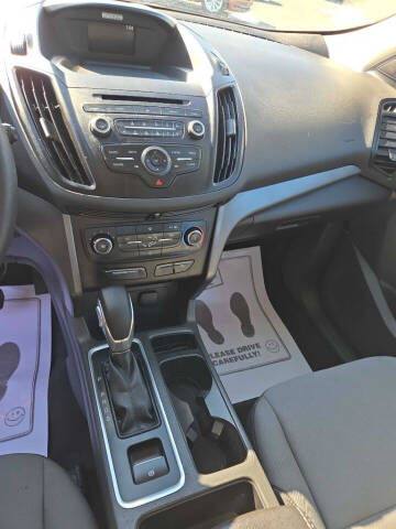 2017 Ford Escape S