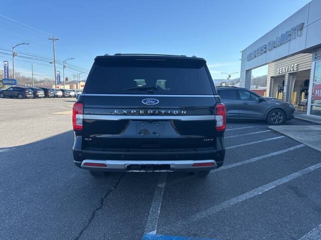 2023 Ford Expedition MAX XLT