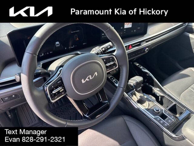 2025 Kia Sorento SX