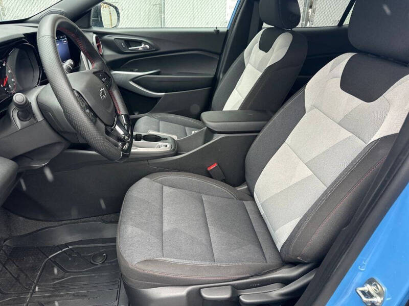 2024 Chevrolet Trax RS