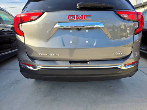 2021 GMC Terrain SLT