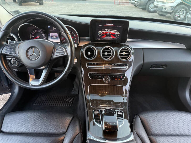 2015 Mercedes-Benz C-Class C300 photo 24