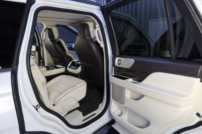2020 Lincoln Navigator Black Label