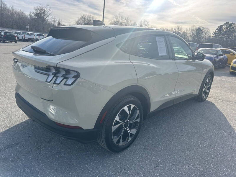 2025 Ford Mustang Mach-E Select