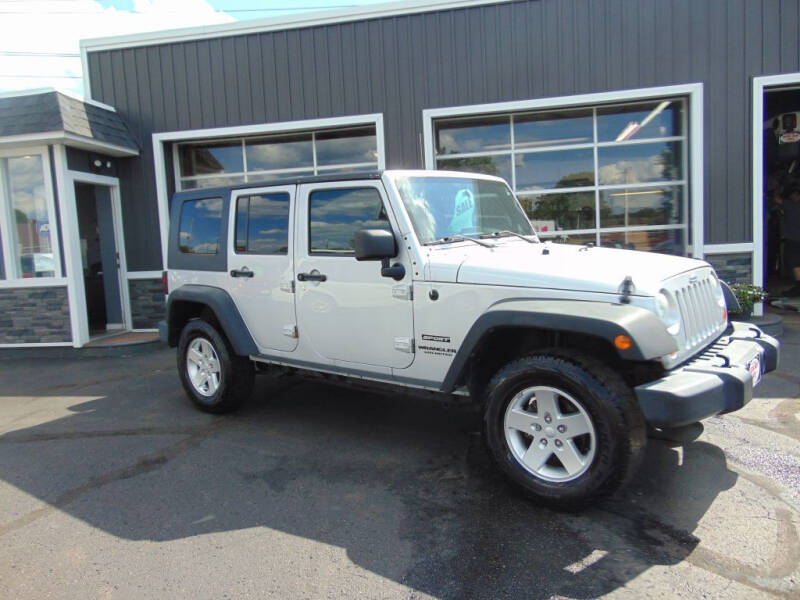2010 Jeep Wrangler Unlimited for sale at Akron Auto Sales in Akron OH