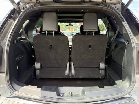 2018 Ford Explorer Platinum