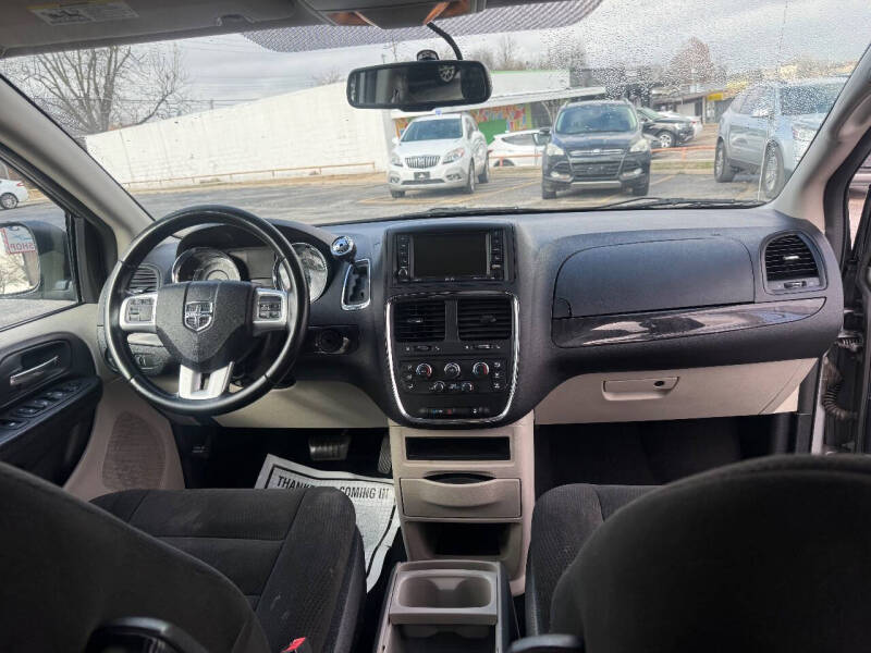 2016 Dodge Grand Caravan American Value Package