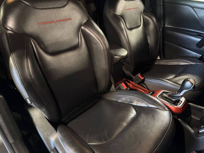 2019 Jeep Renegade Trailhawk