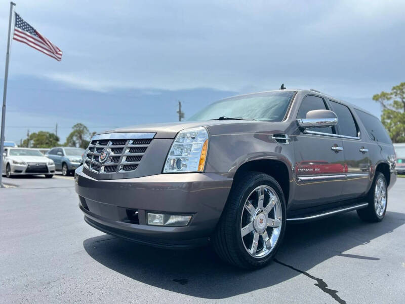 2013 Cadillac Escalade ESV Luxury