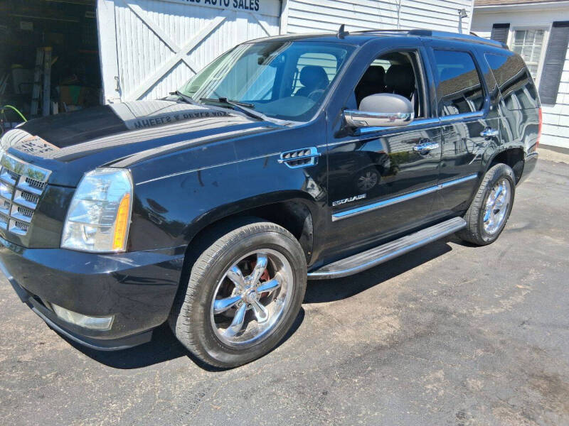 2011 Cadillac Escalade Luxury