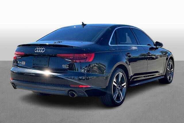 2017 Audi A4 2.0T quattro Premium Plus