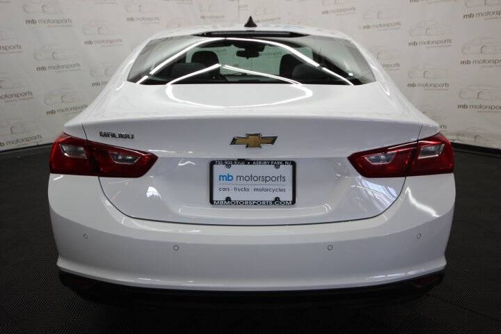 2022 Chevrolet Malibu LS