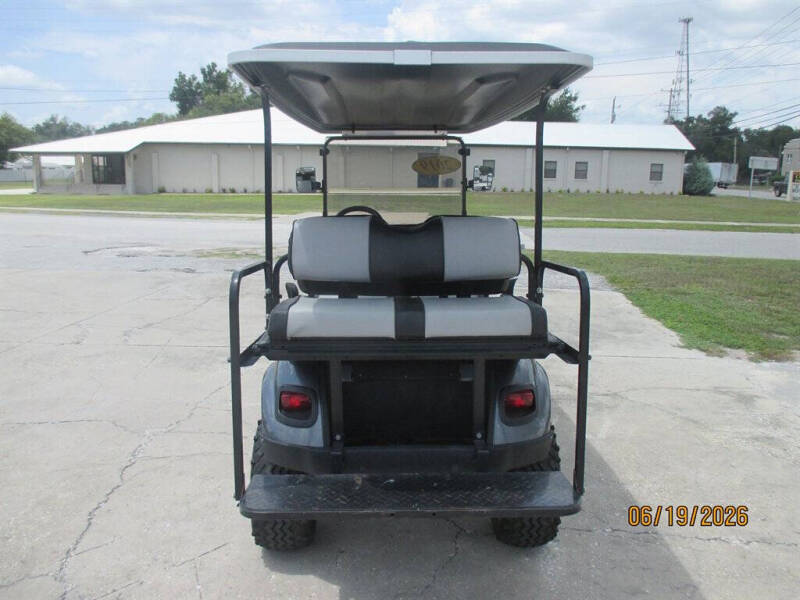 2019 E-Z-GO 671224g01