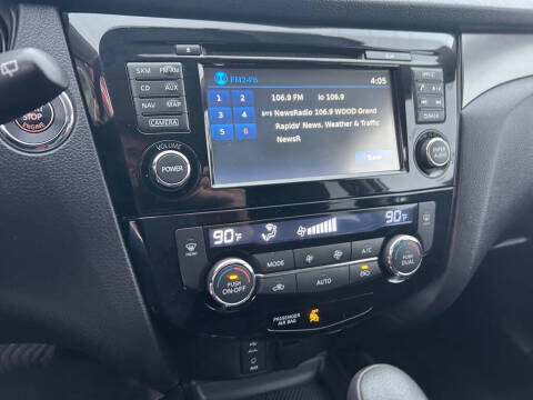 2015 Nissan Rogue SV