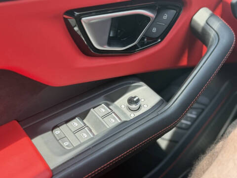 2021 Lamborghini Urus