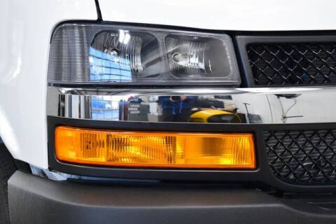 2025 Chevrolet Express 2500