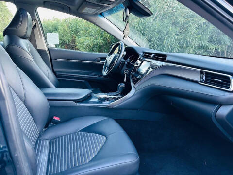 2018 Toyota Camry SE