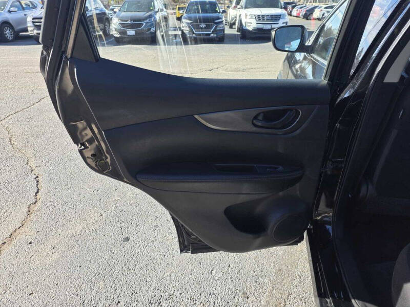 2022 Nissan Rogue Sport S