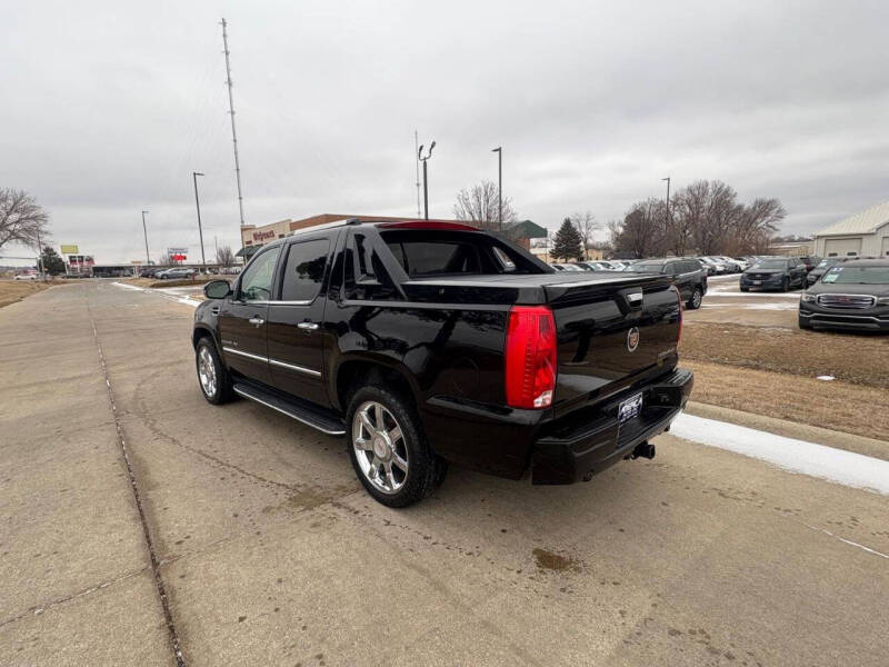 2013 Cadillac Escalade EXT Luxury