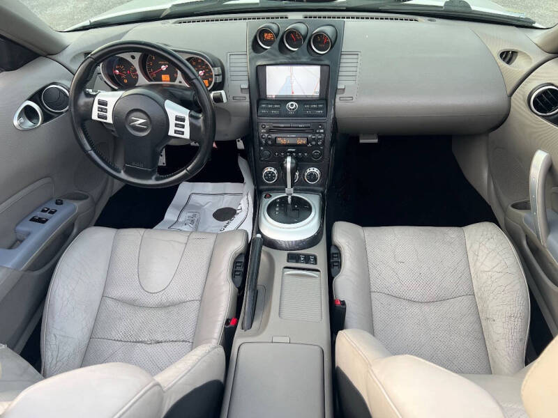 2008 Nissan 350Z Touring