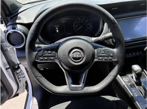2024 Nissan Kicks SR