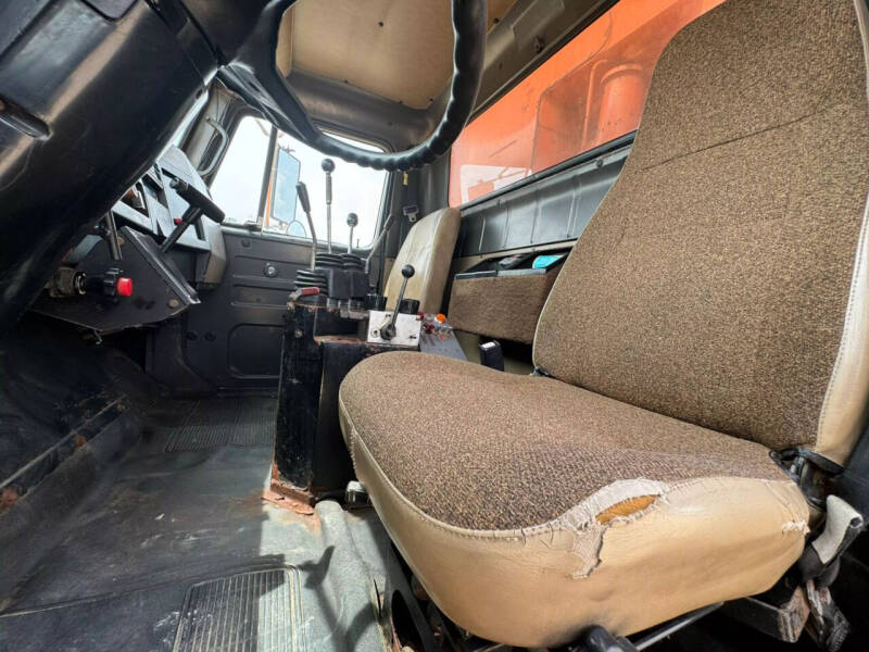 1993 International 2554