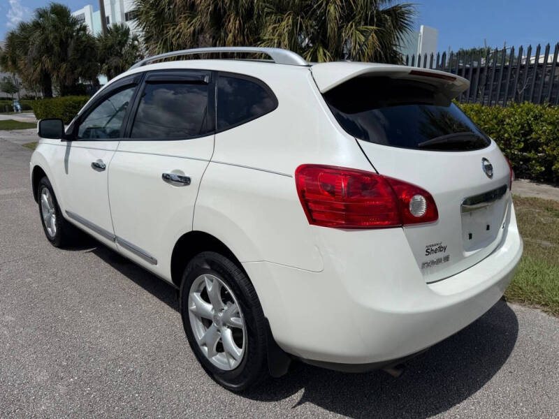 2011 Nissan Rogue SV