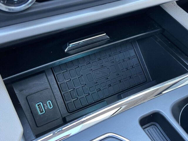 2022 Ford Expedition MAX XLT