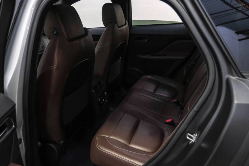 2018 Jaguar F-PACE S