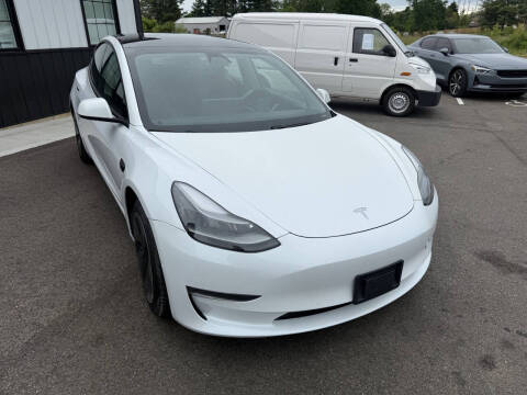 2021 Tesla Model 3 Standard Range Plus