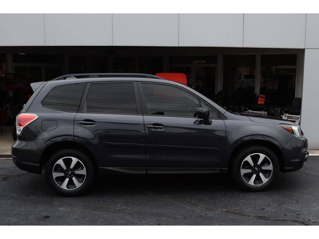 2017 Subaru Forester for sale at EARL DUFF PRE-OWNED CENTER in Harriman, TN