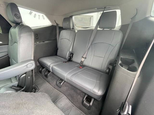 2018 Buick Enclave Essence